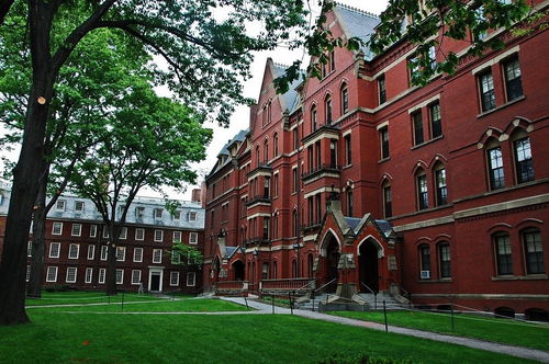 哈佛学校风格-哈佛大学建筑风格是哪样