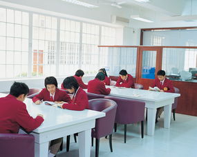 深圳奥斯翰外语学校宿舍图片-深圳奥斯翰外语学校校园环境怎么样