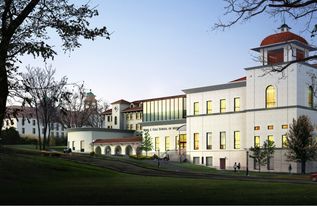 美国克莱尔蒙特大学-克莱尔蒙特麦克纳学院史上最