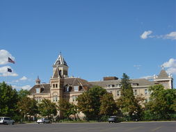 美国南犹他大学在美国的排名-美国留学中介